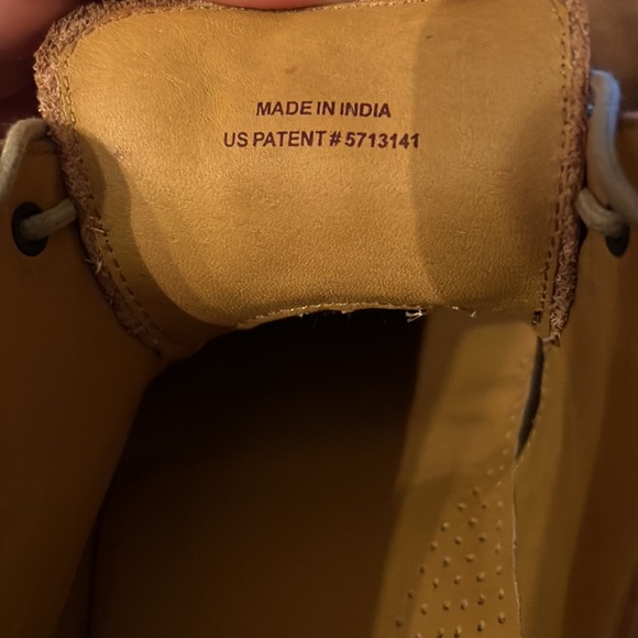 Leather Cole Haan, size 8,5 light brown shoes.Brand new.Stylish dressy oxfords. - Picture 5 of 6